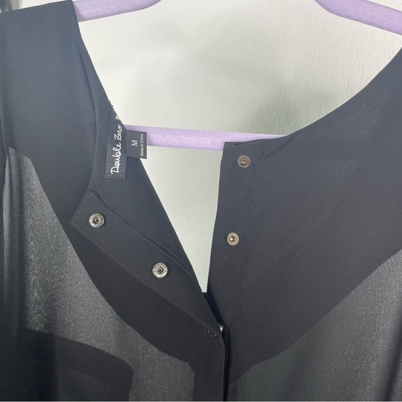 DOUBLE Zero Black Sheer Studded Hi Low Blouse - Picture 8 of 8